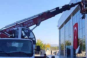 Bursa vinçli cam temizliği